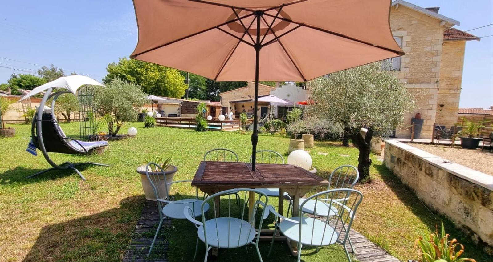 Barreau Hotel Libourne Exterior photo